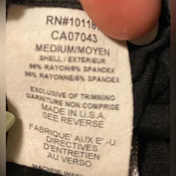 CHA CHA VENTE BLACK TOP
WITH FRINGE LADIES MEDIUM - Picture 5 of 6